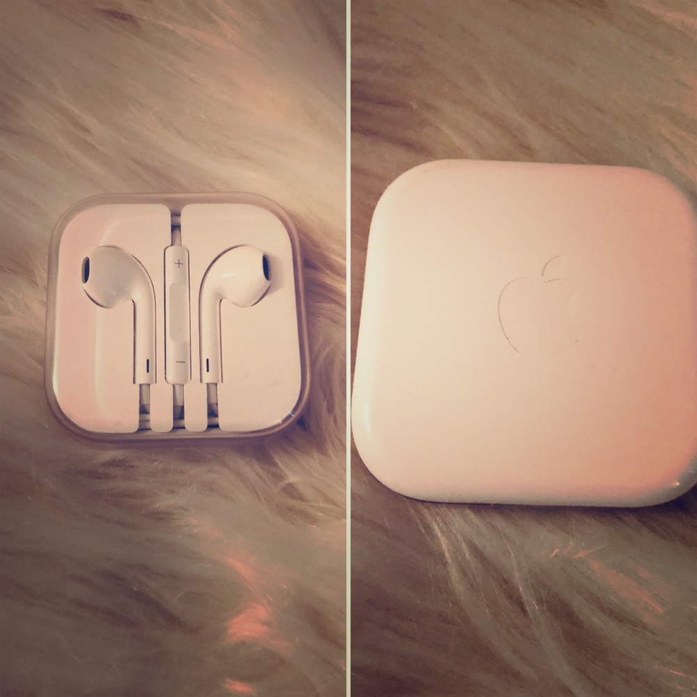Apple headphones, new